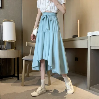 2021 Женщины Новая корейская версия Тонкие юбки средней длины с завышенной талией Женская юбка весна-лето с бантом Элегантная нерегулярная складка