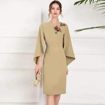 MIUXIMAO 2021 Новая осенняя женская одежда O-образным вырезом с нерегулярным рукавом Тонкая талия Платье с принтом Элегантный модный офисный стиль