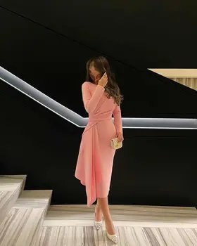  Винтаж Розовый С длинными рукавами Выпускные платья Платья для вечеринок с о-образным вырезом Чайная длина Саудовская Аравия Вечернее платье для торжественных случаев